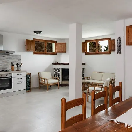 Fernando Apartment